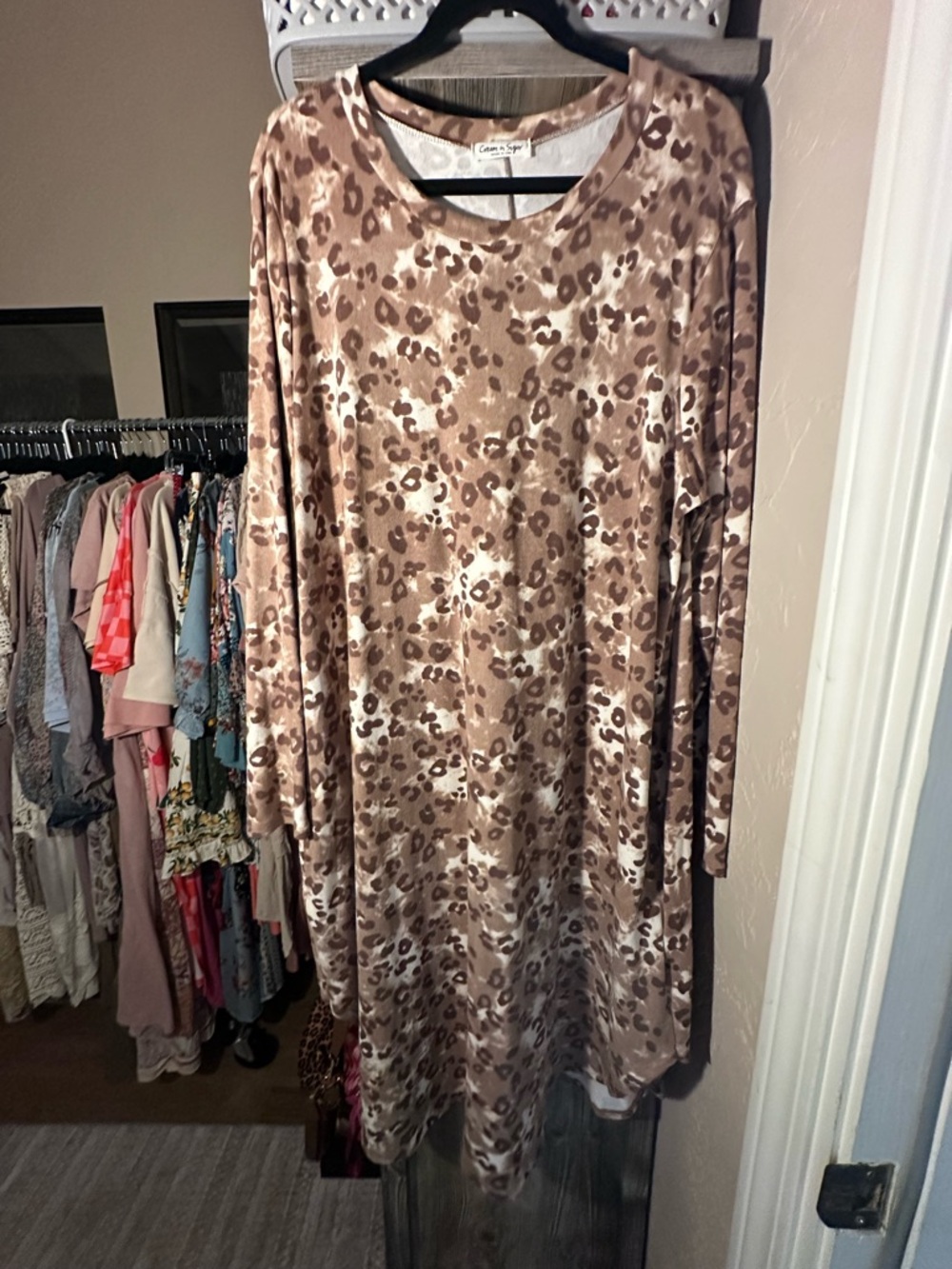 Cozy Leopard-Print Long Sleeve Dress